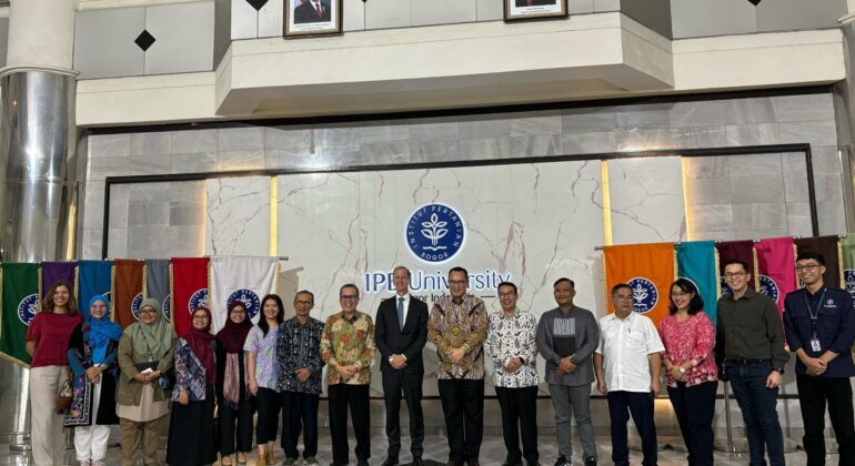 WhatsApp Image 2025-03-25 at 12.28.04_4c1893d1