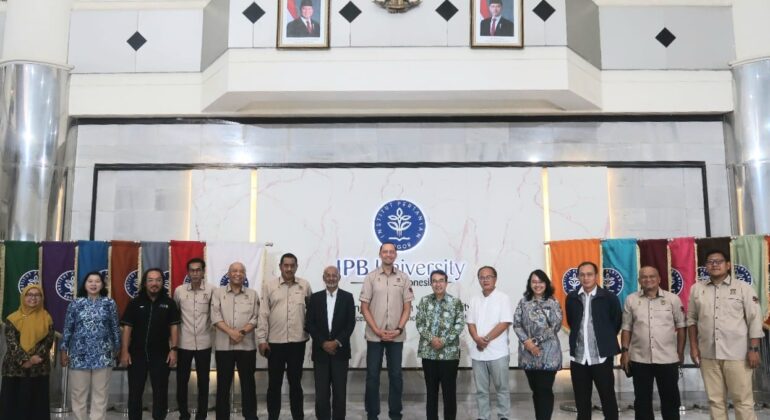 WhatsApp Image 2025-10-17 at 11.32.21_6858303f